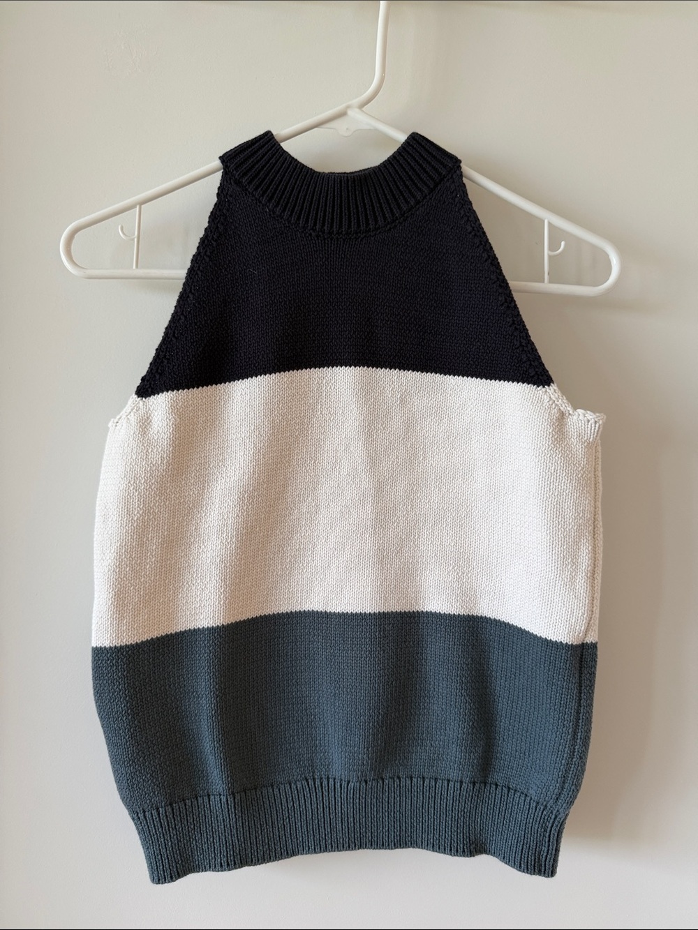 Ann Taylor Colorblock Sleeveless Knit Sweater